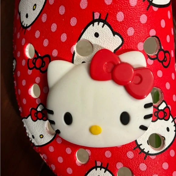 CROCS Red Hello Kitty Slippers-Red Classic clog-BRAND NEW